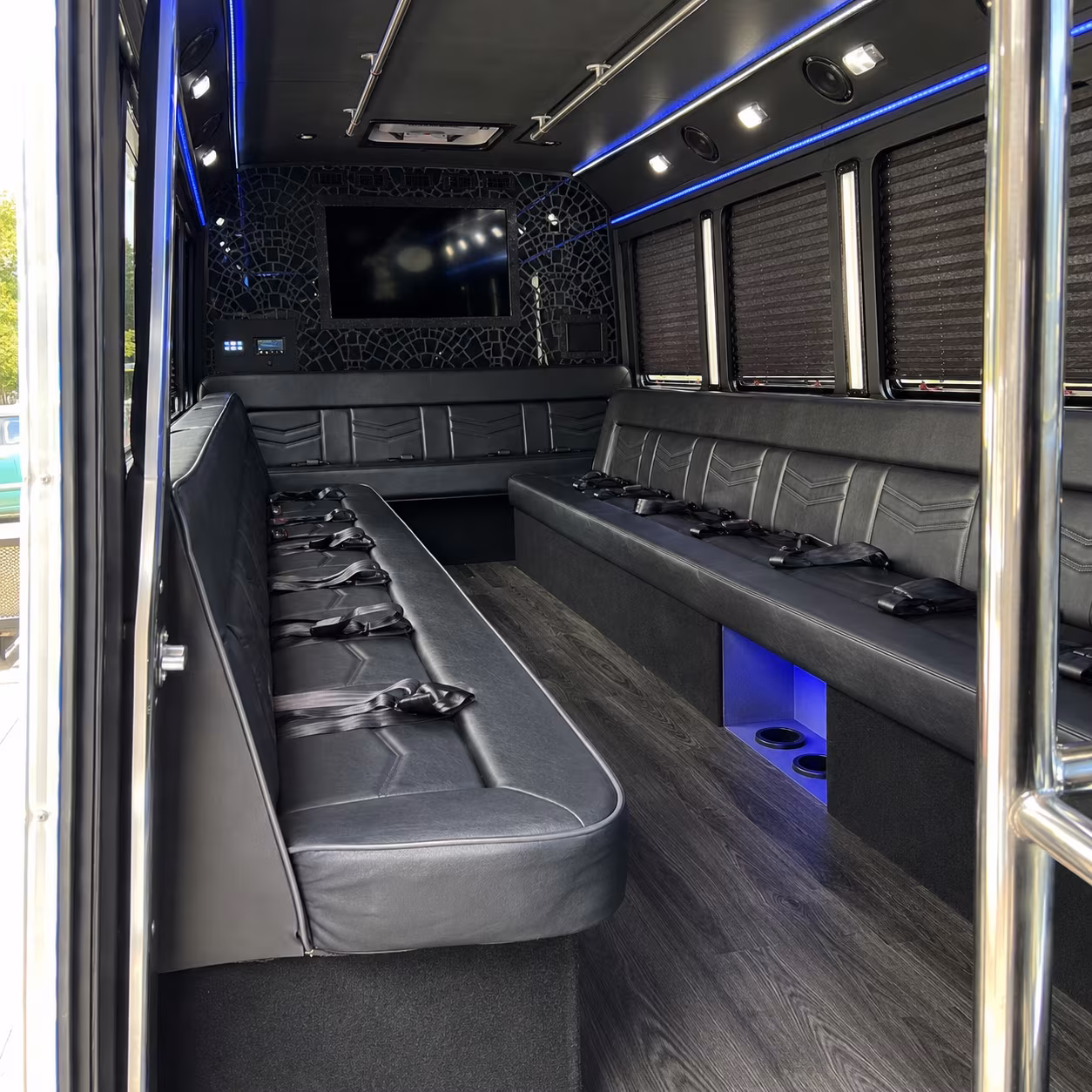 Broomfield Birthday, Sweet 16, & Quinceañera Party Bus Rentals
