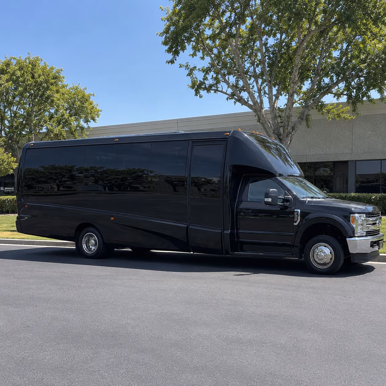 Fort Collins Birthday, Sweet 16, & Quinceañera Transportation party bus exterior