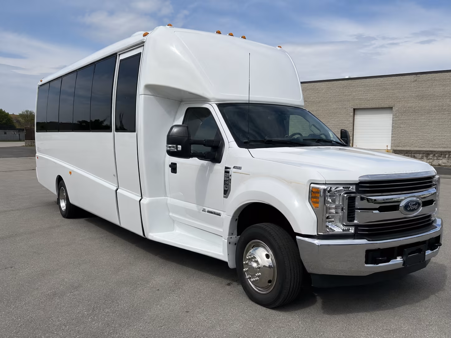 Greeley Wedding Transportation & Shuttle Service